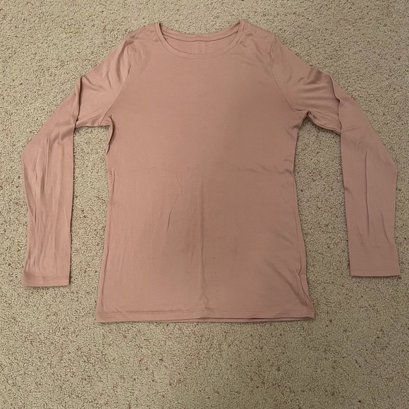 A New Day Solid Soft Pink Long Sleeve. Large. - Picture 1 of 3